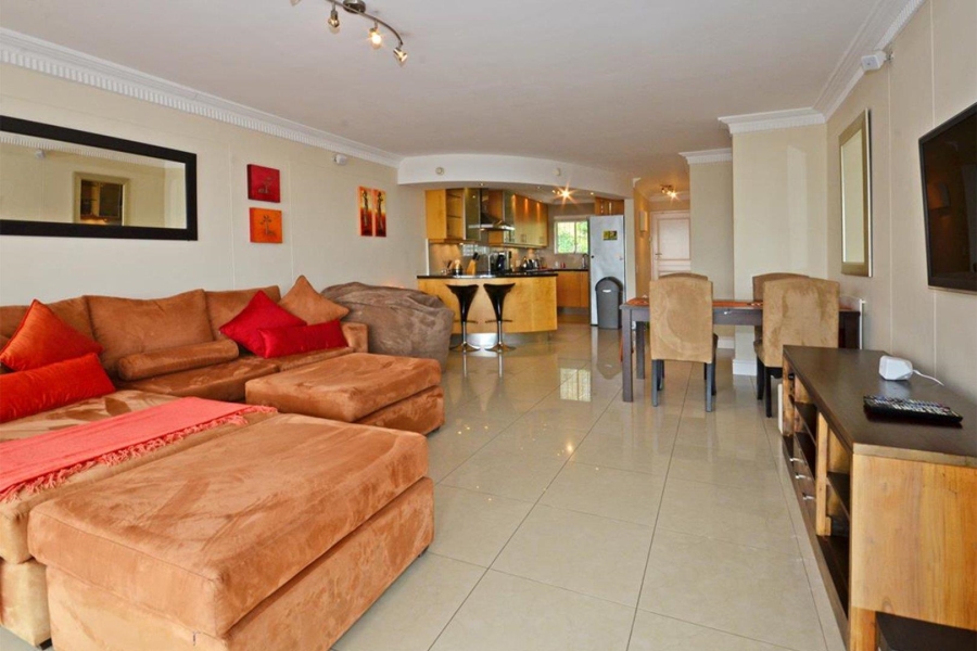 To Let 2 Bedroom Property for Rent in Sea Point Western Cape